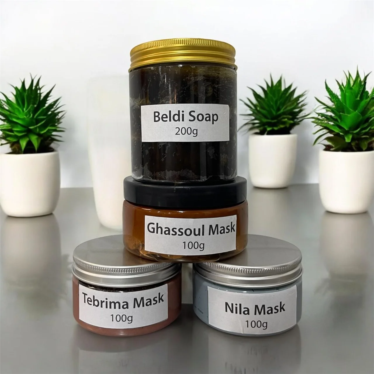Hammam gift set with kessa glove, oils and floral waters